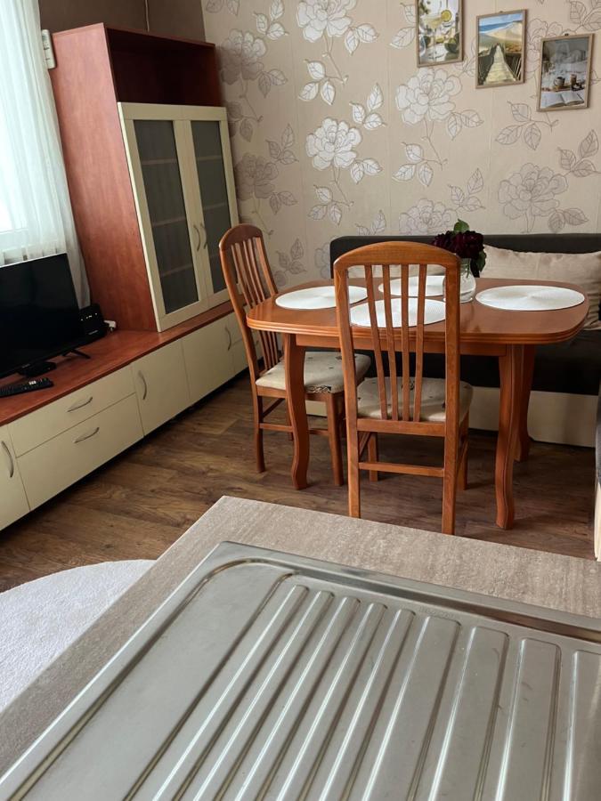 Apartment Acacia Warna Exterior foto