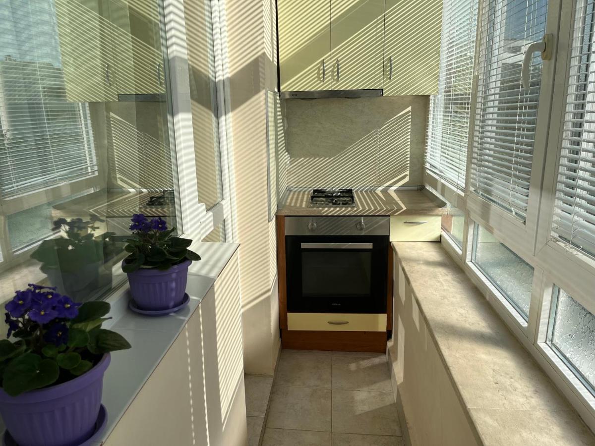 Apartment Acacia Warna Exterior foto